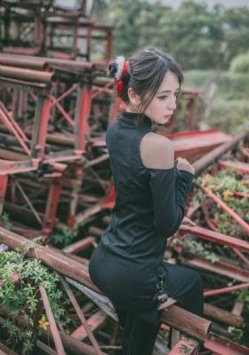 我的初恋不可能是亲姐姐在钱看
